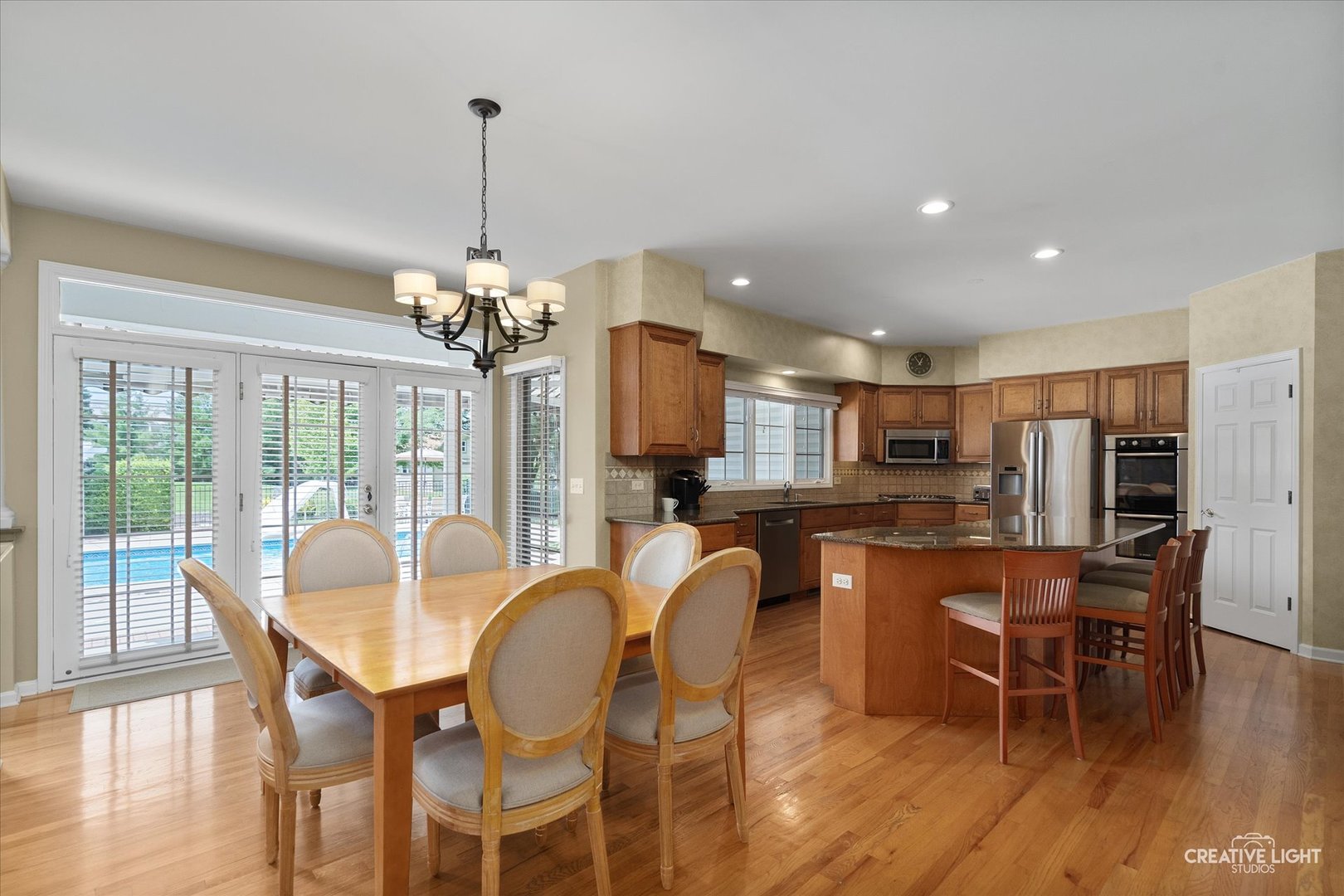 868 Braintree Lane, Bartlett, IL 60103