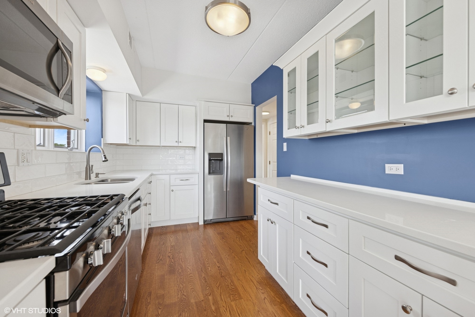14 S Ashland Avenue #305, La Grange, IL 60525