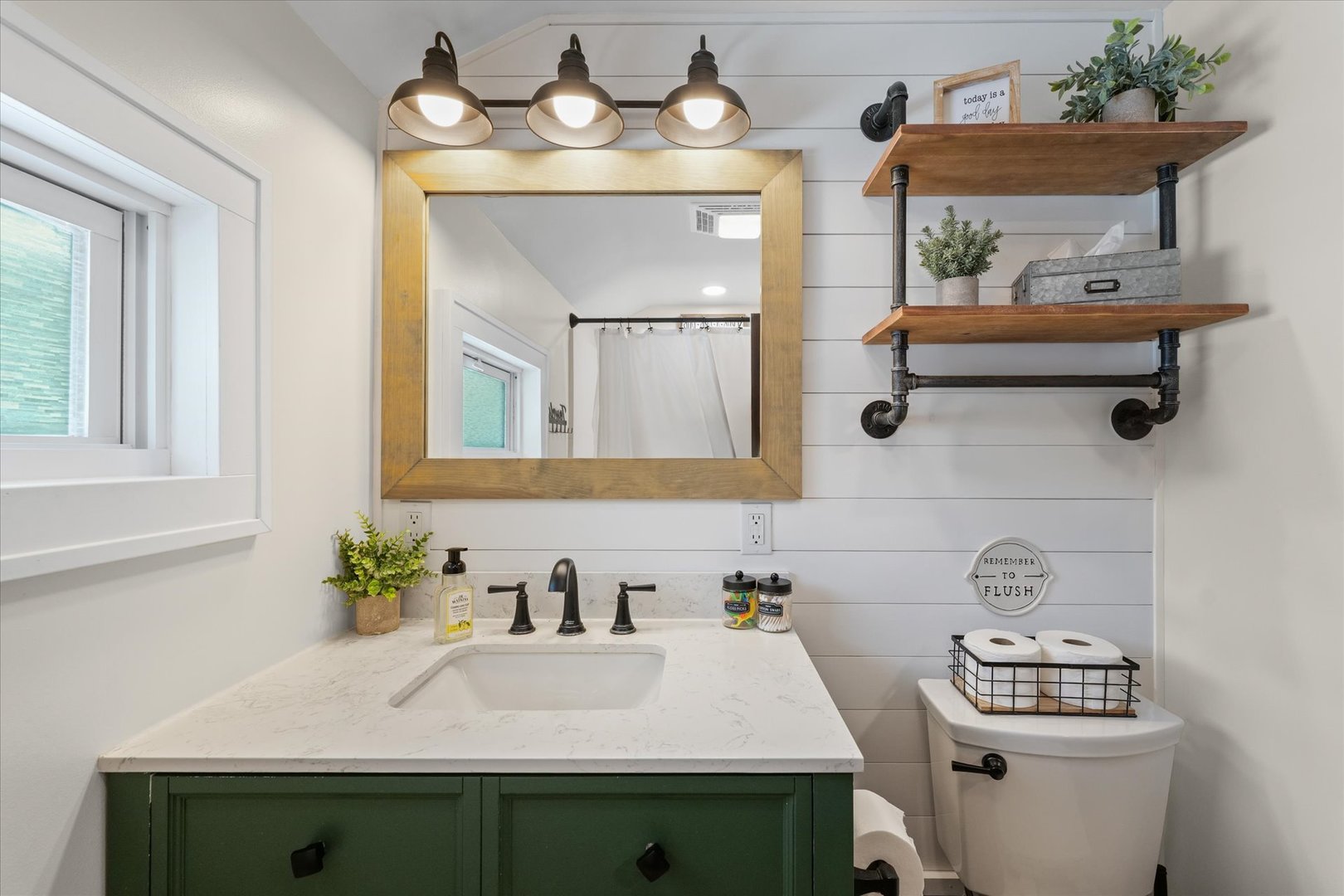 414 N Church Street, Gibson City, IL 60936