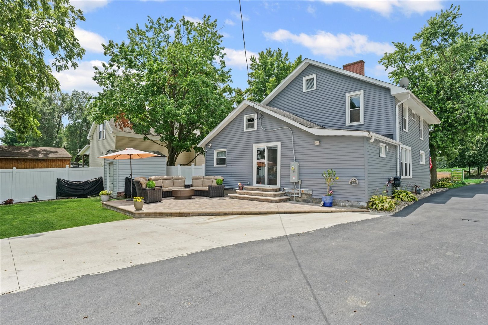 414 N Church Street, Gibson City, IL 60936