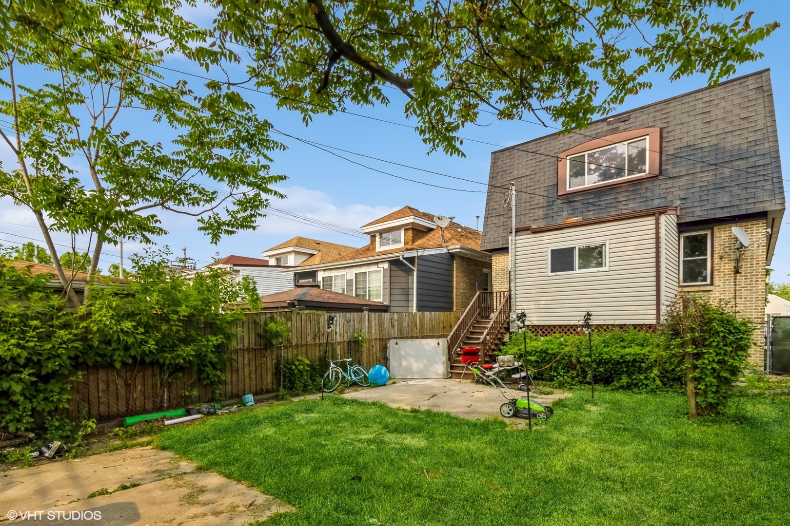 3124 N 76th Avenue, Elmwood Park, IL 60707