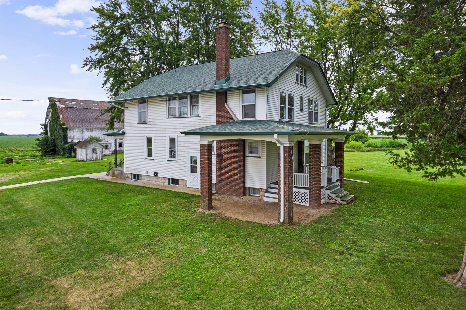 3720 W Sandwich Road, Sandwich, IL 60548