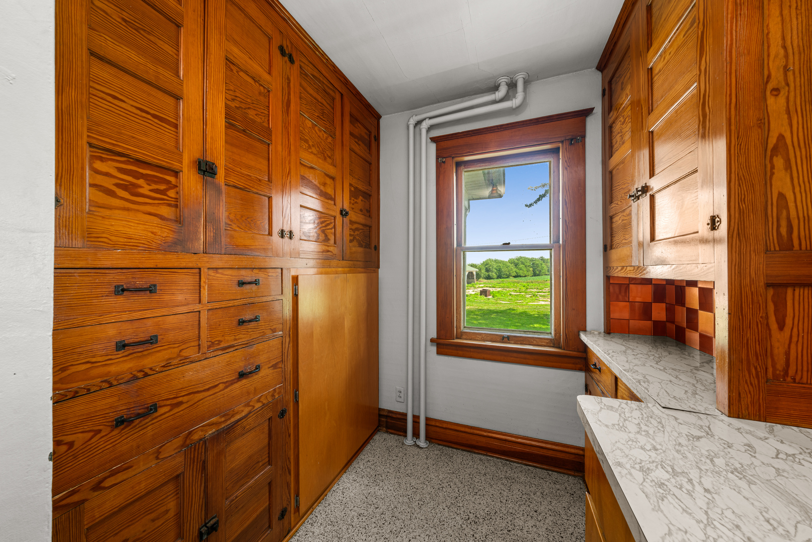 3720 W Sandwich Road, Sandwich, IL 60548