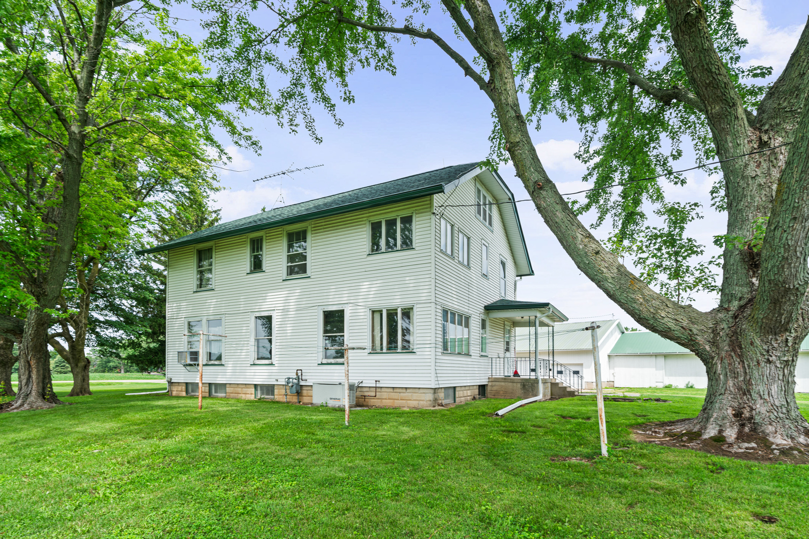 3720 W Sandwich Road, Sandwich, IL 60548