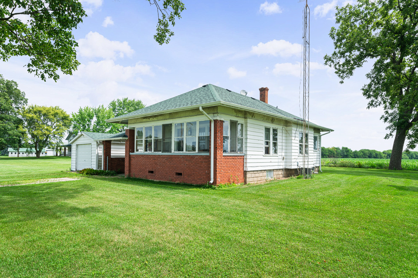 3720 W Sandwich Road, Sandwich, IL 60548
