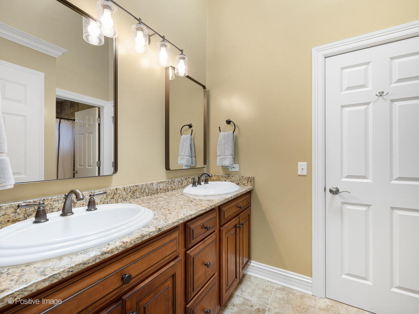 3804 Horizon Court, Naperville, IL 60564