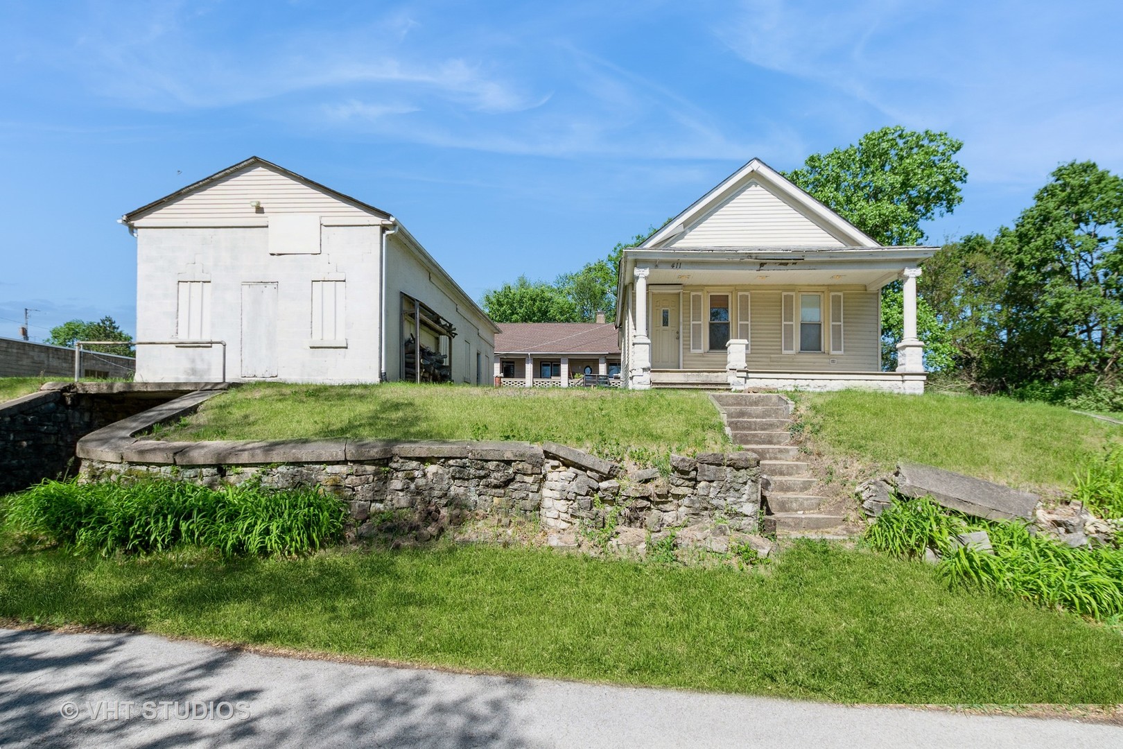 411 Pleasant Street, Joliet, IL 60436