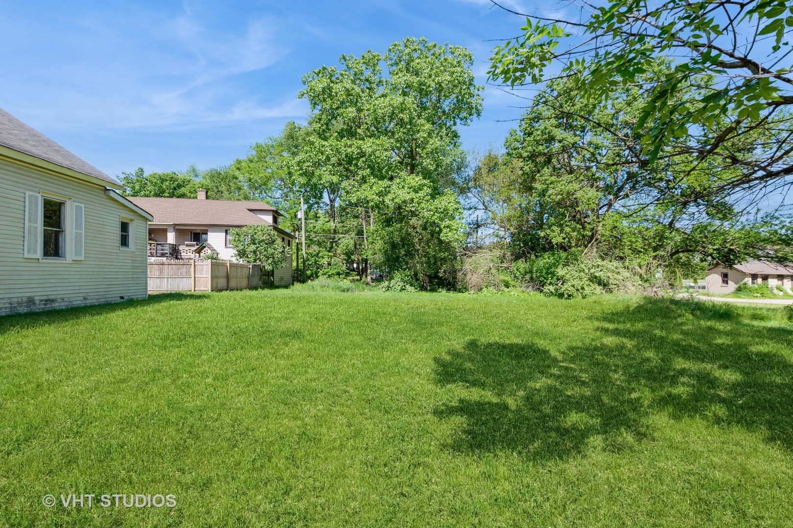 411 Pleasant Street, Joliet, IL 60436