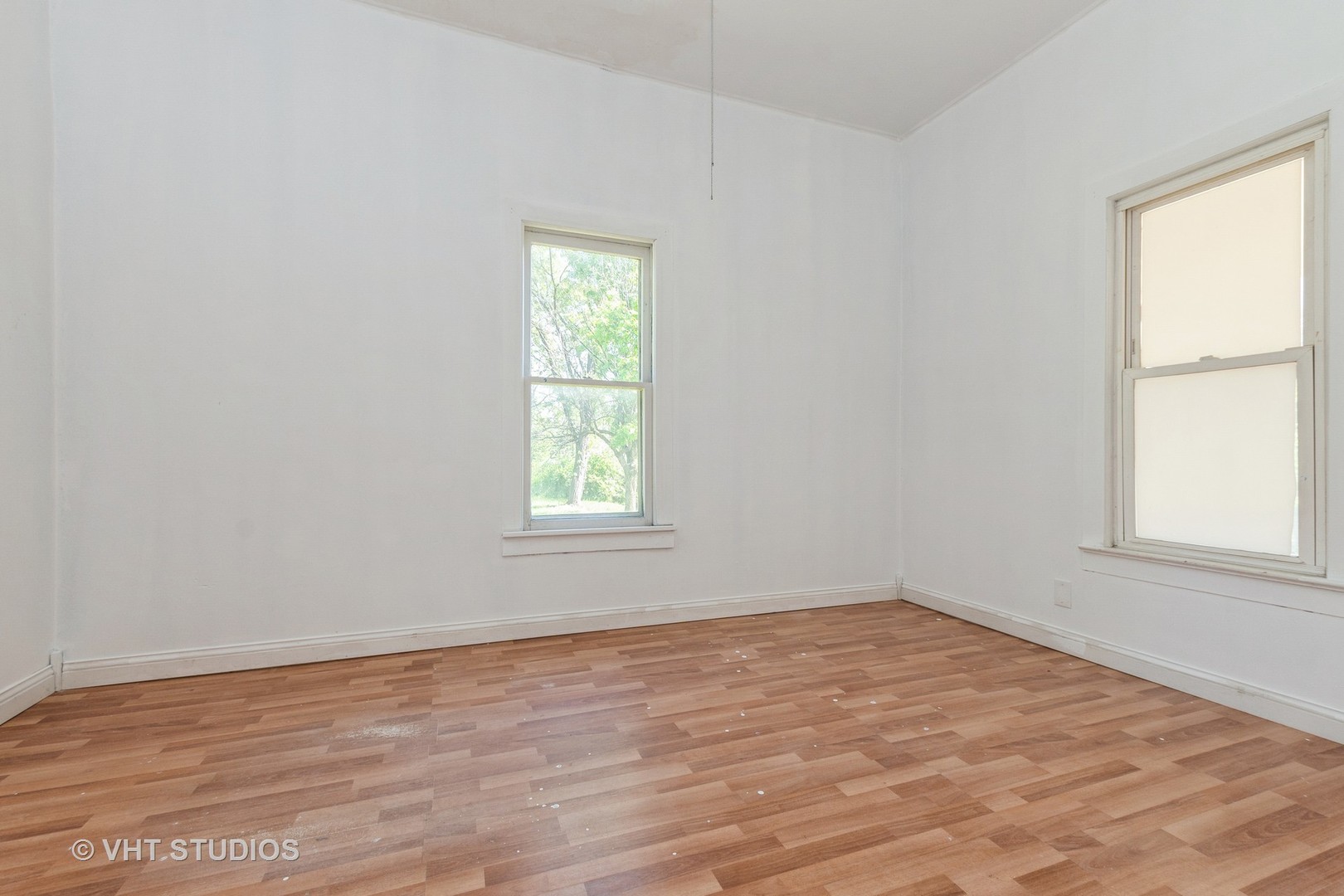 411 Pleasant Street, Joliet, IL 60436