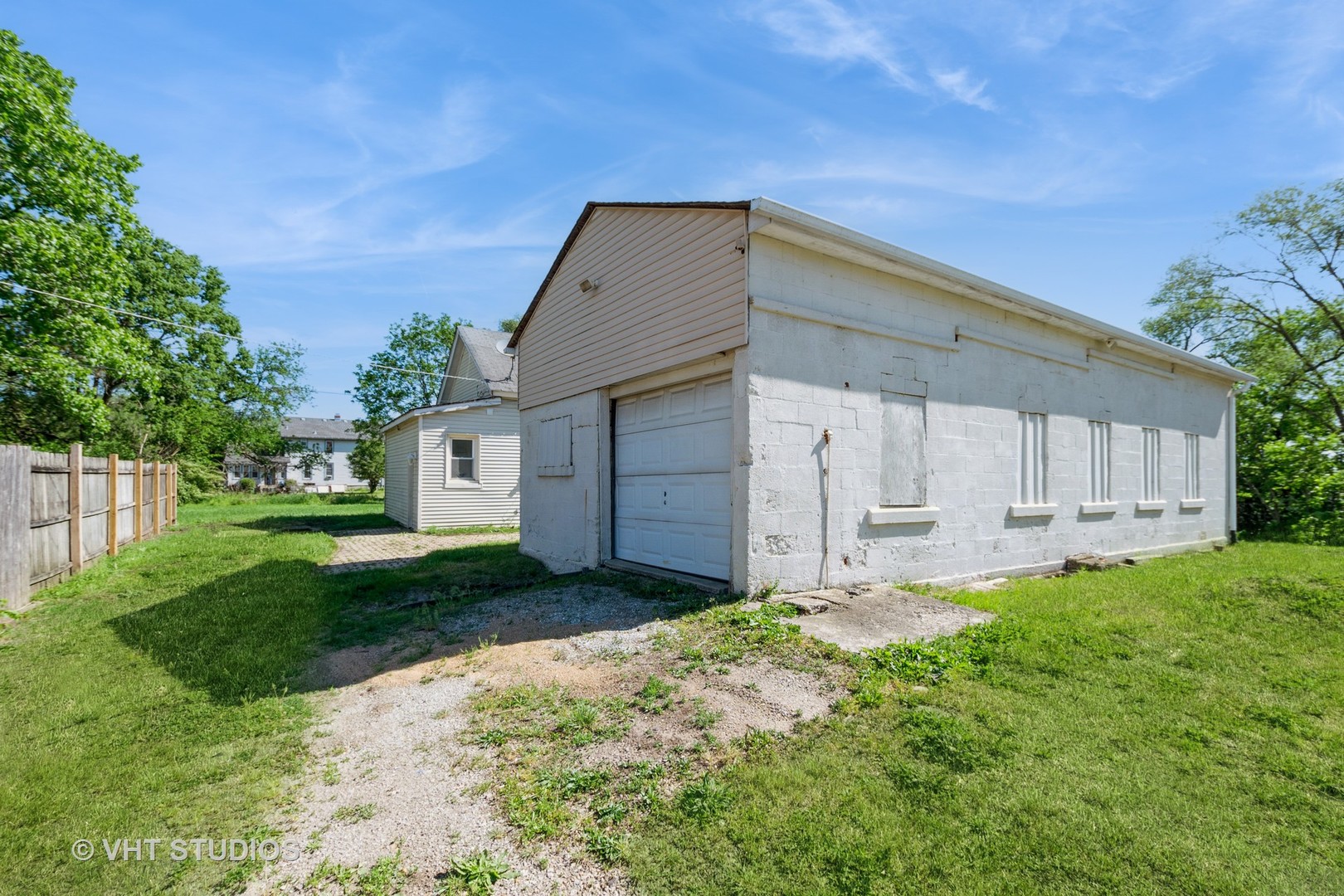 411 Pleasant Street, Joliet, IL 60436