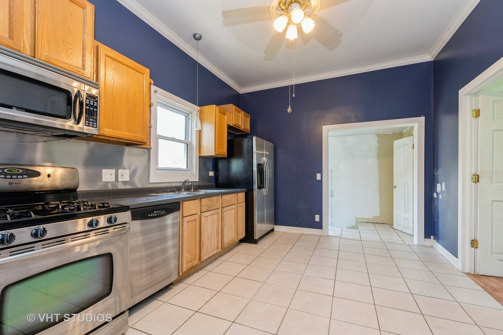 411 Pleasant Street, Joliet, IL 60436
