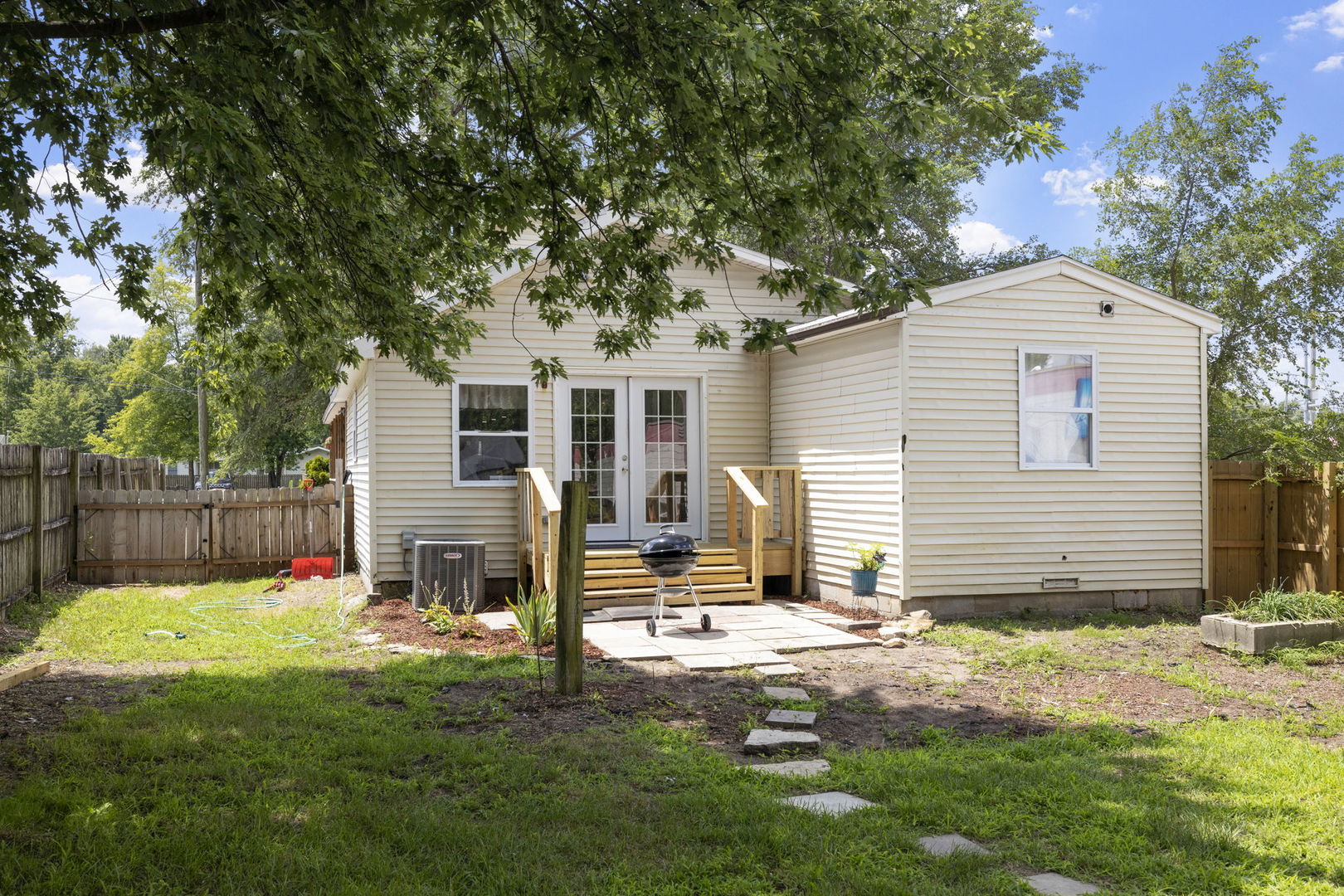 330 E Main Street, Braidwood, IL 60408