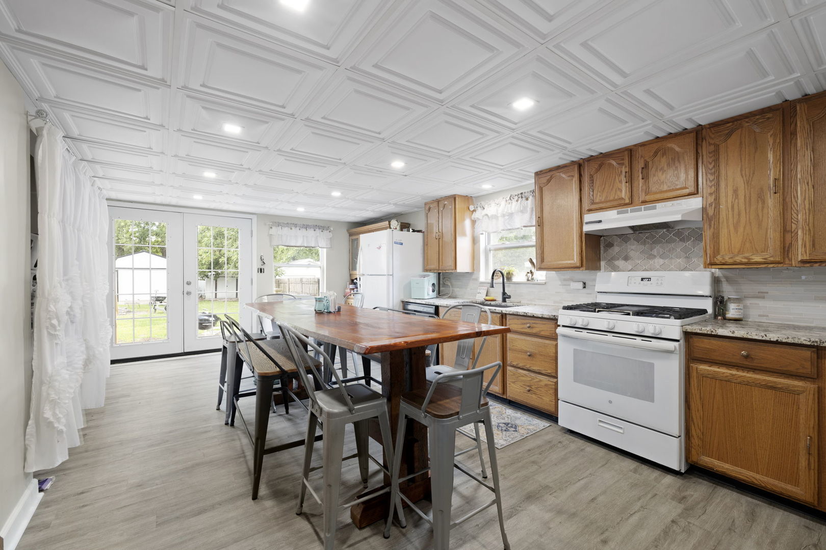 330 E Main Street, Braidwood, IL 60408