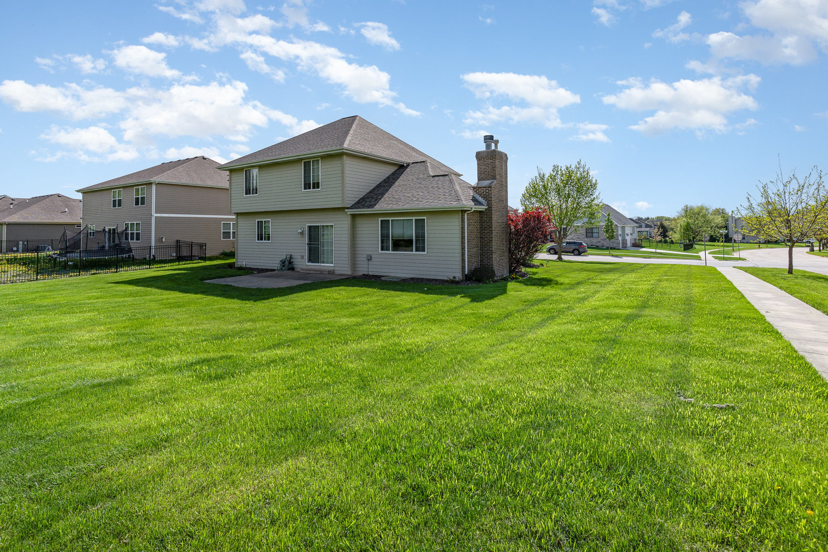 20905 Lakewoods Lane, Shorewood, IL 60404