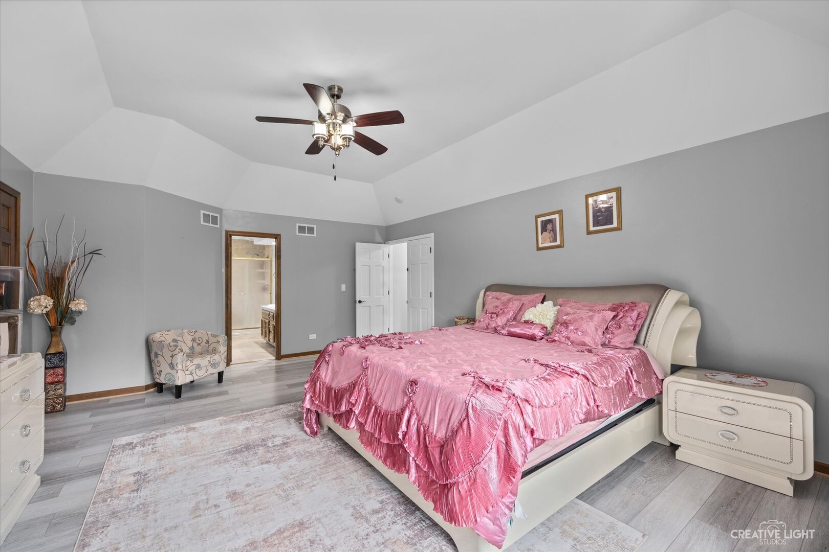 440 Cranesbill Drive, West Chicago, IL 60185