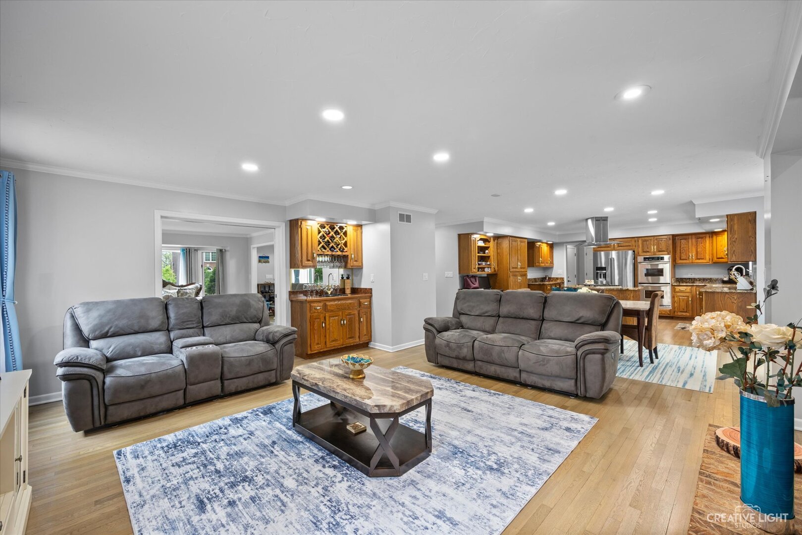440 Cranesbill Drive, West Chicago, IL 60185