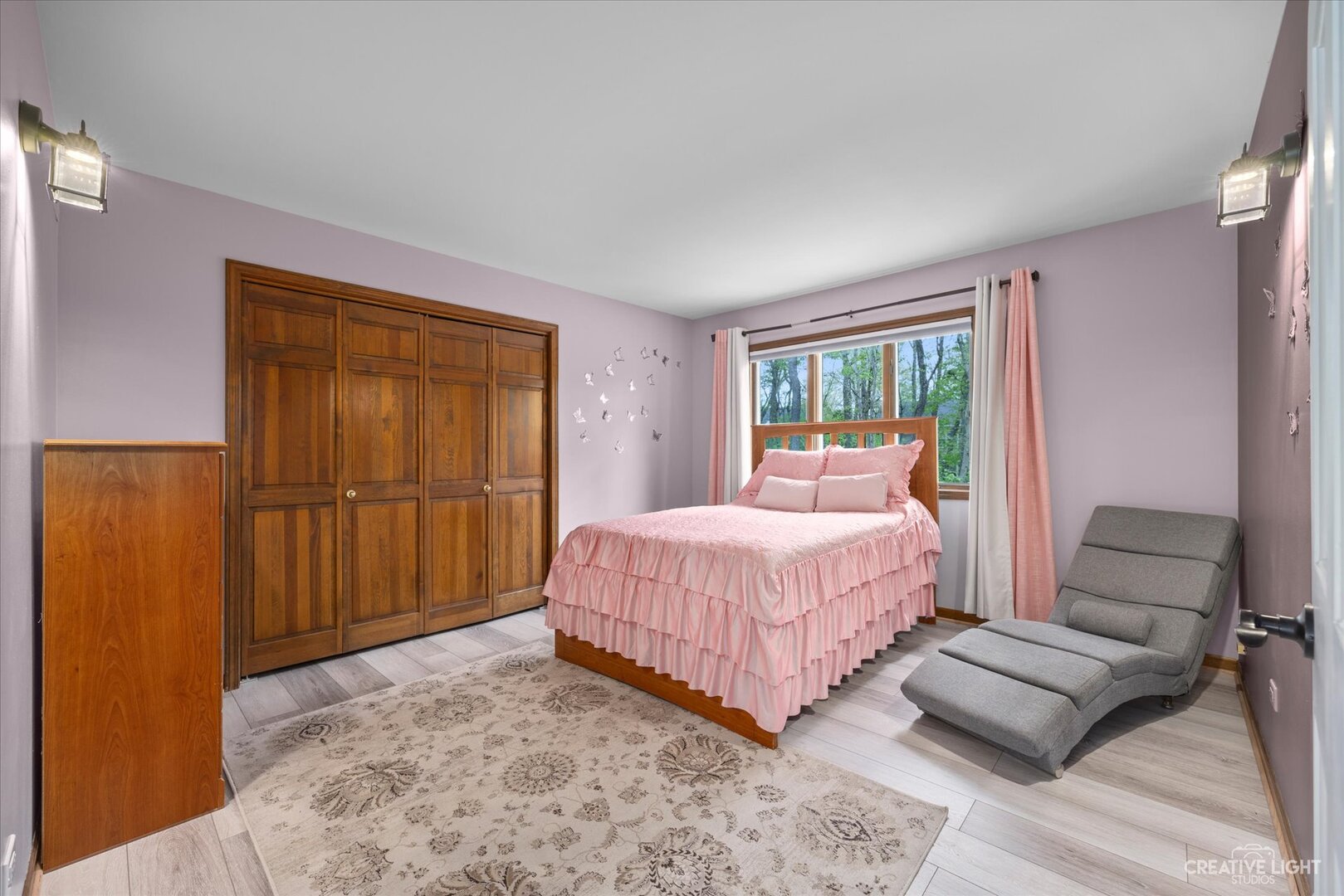 440 Cranesbill Drive, West Chicago, IL 60185