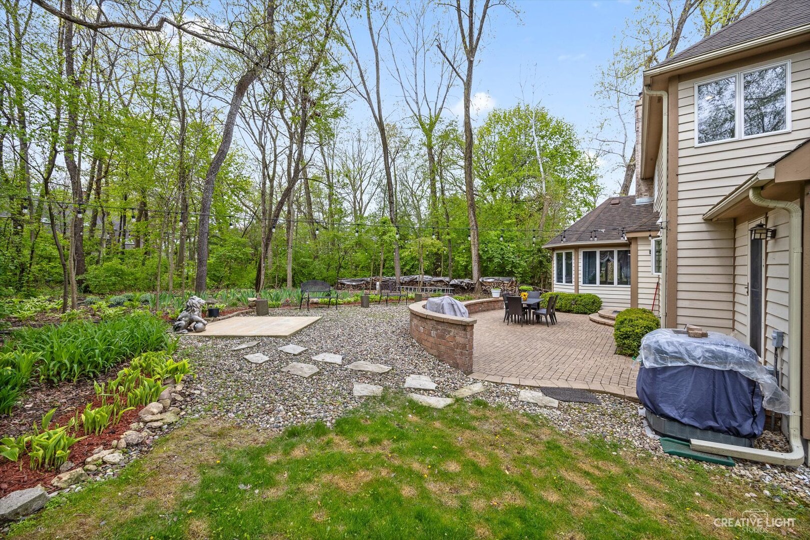 440 Cranesbill Drive, West Chicago, IL 60185