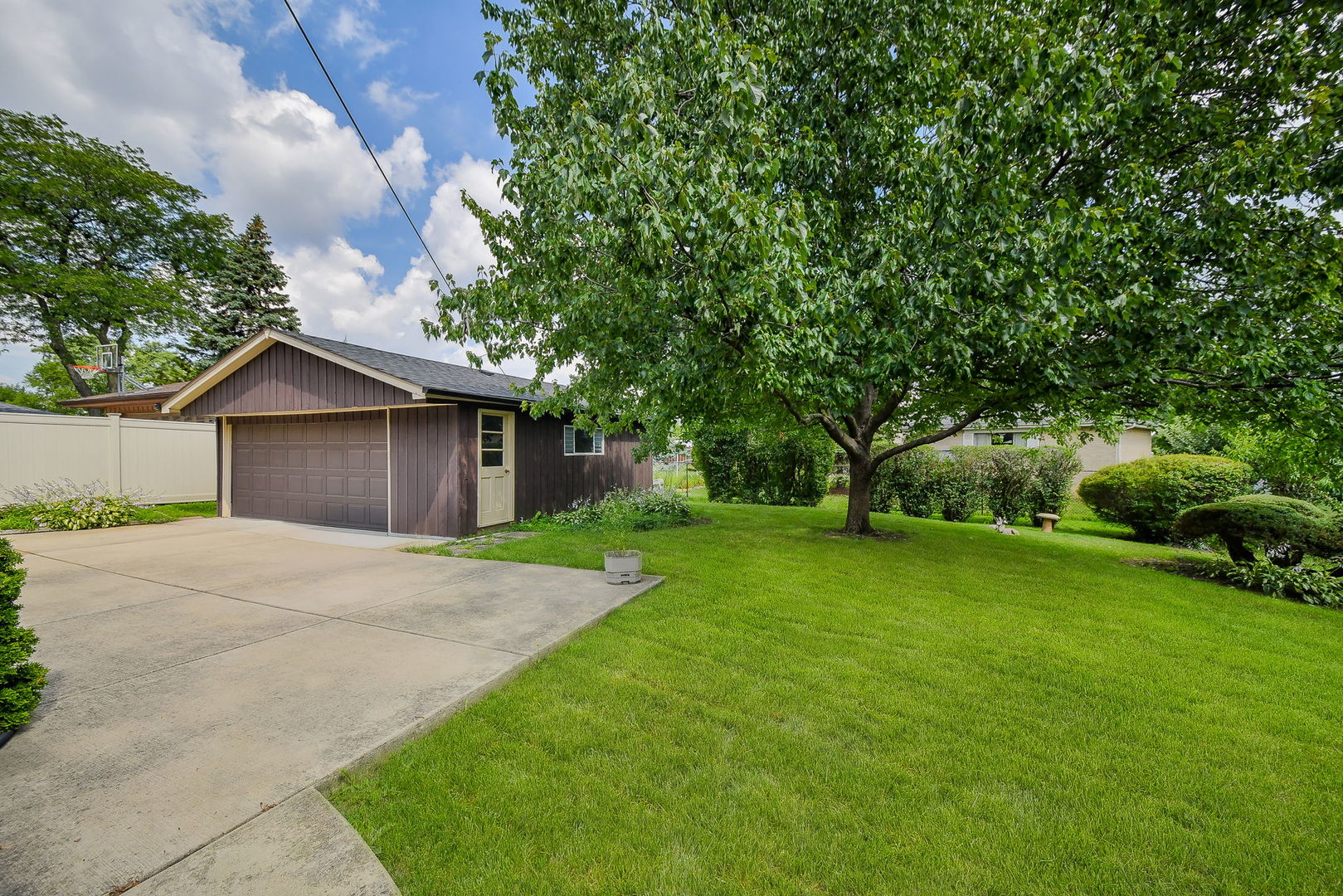 Addison, IL 60101