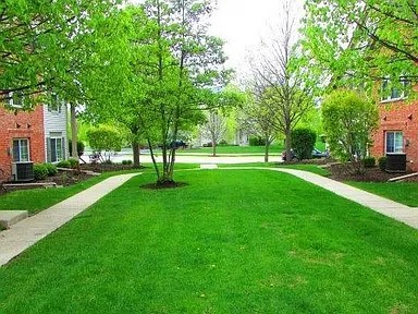 548 Conservatory Lane, Aurora, IL 60502