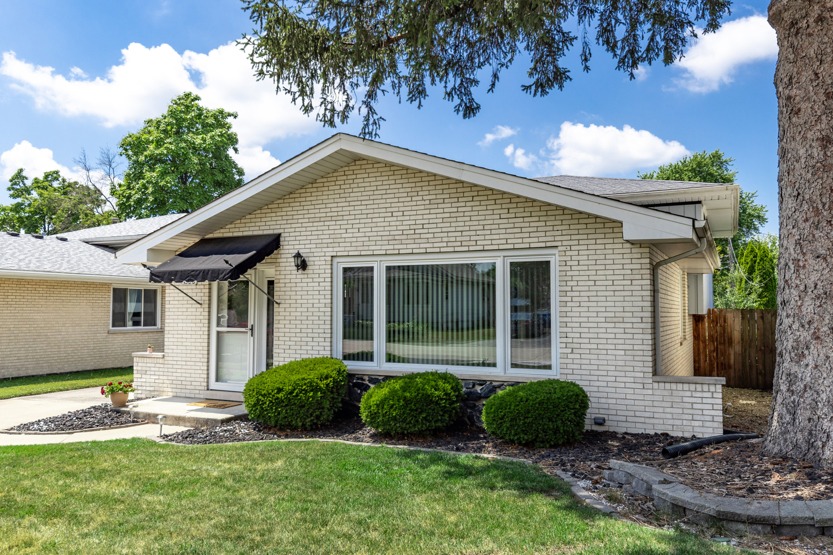 11538 S Leamington Avenue, Alsip, IL 60803