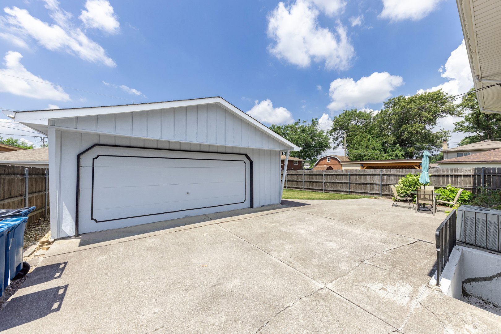 11538 S Leamington Avenue, Alsip, IL 60803
