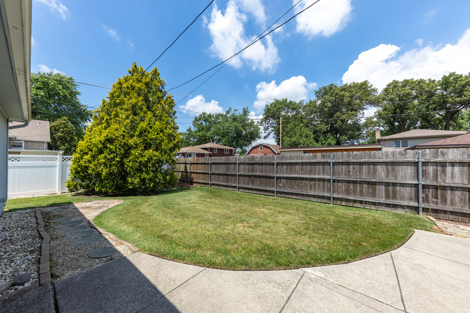 11538 S Leamington Avenue, Alsip, IL 60803