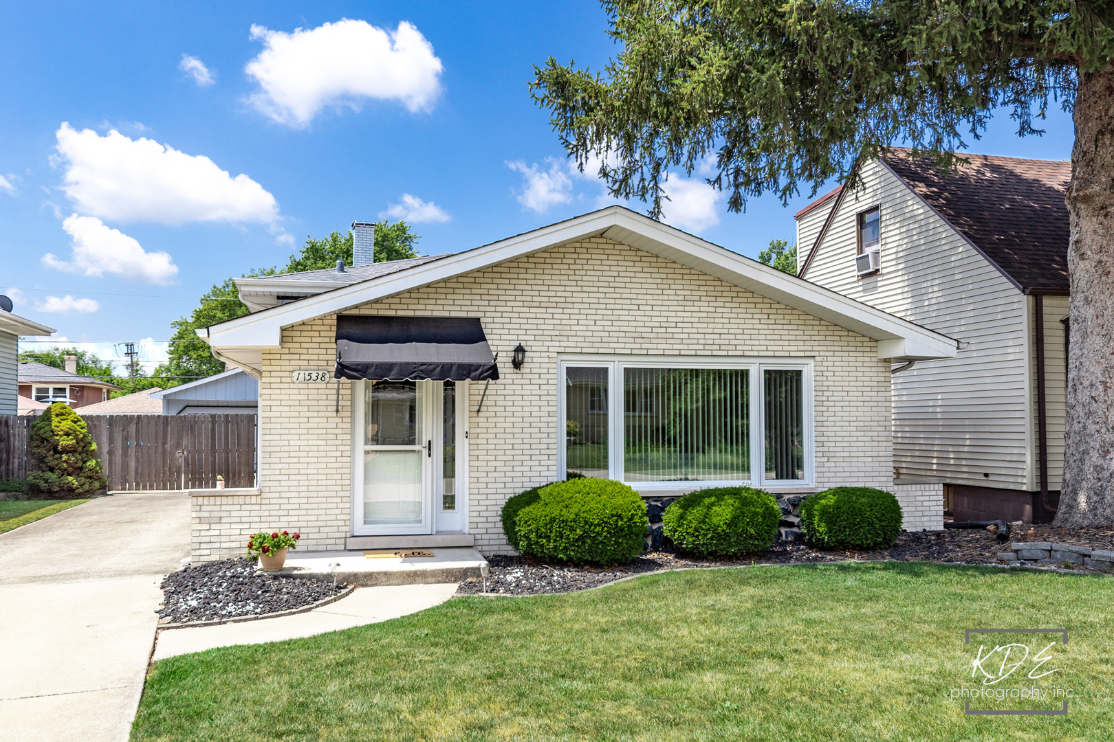 11538 S Leamington Avenue, Alsip, IL 60803
