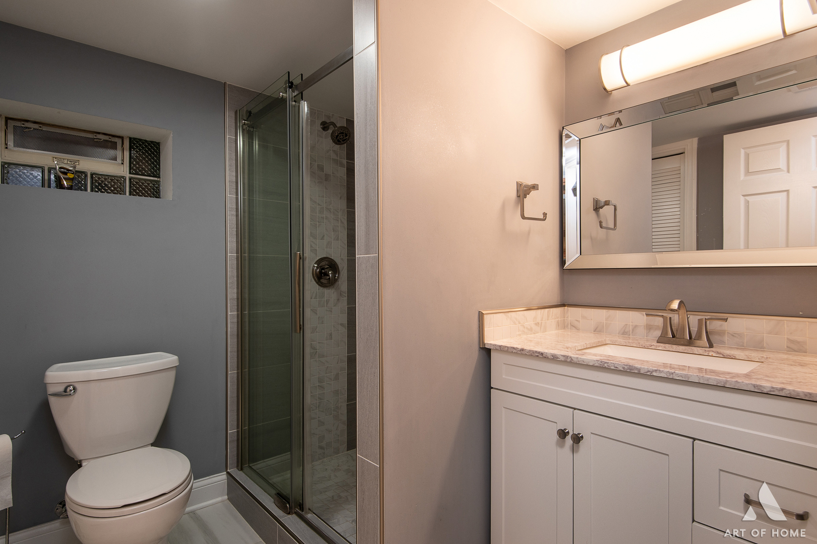 7801 S Thomas Avenue, Bridgeview, IL 60455