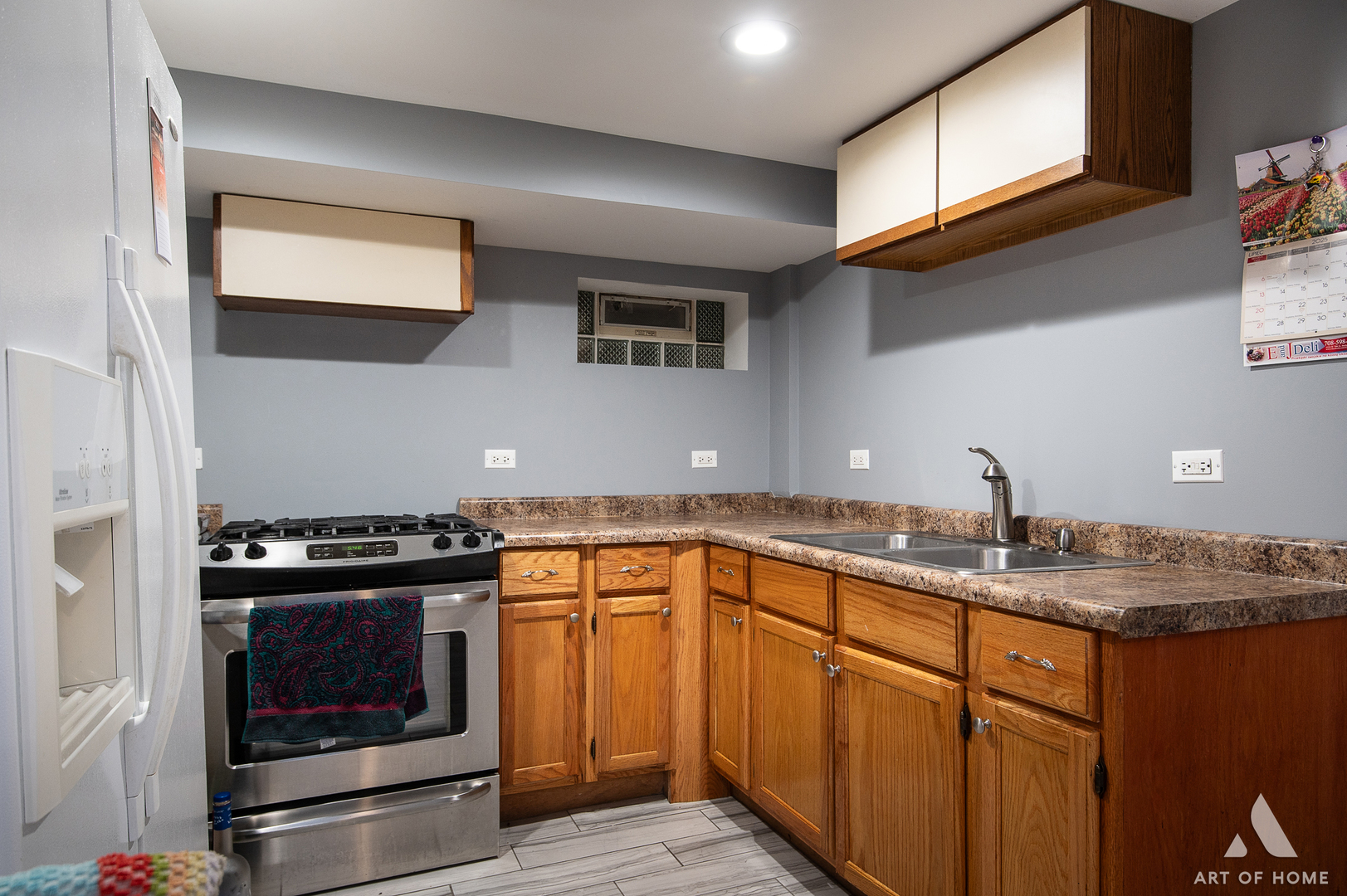7801 S Thomas Avenue, Bridgeview, IL 60455