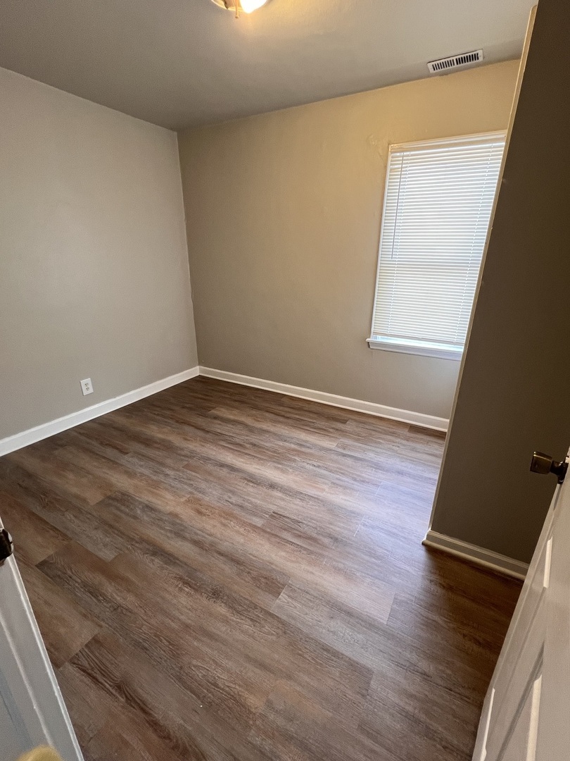 1542 Jackson Street, North Chicago, IL 60064