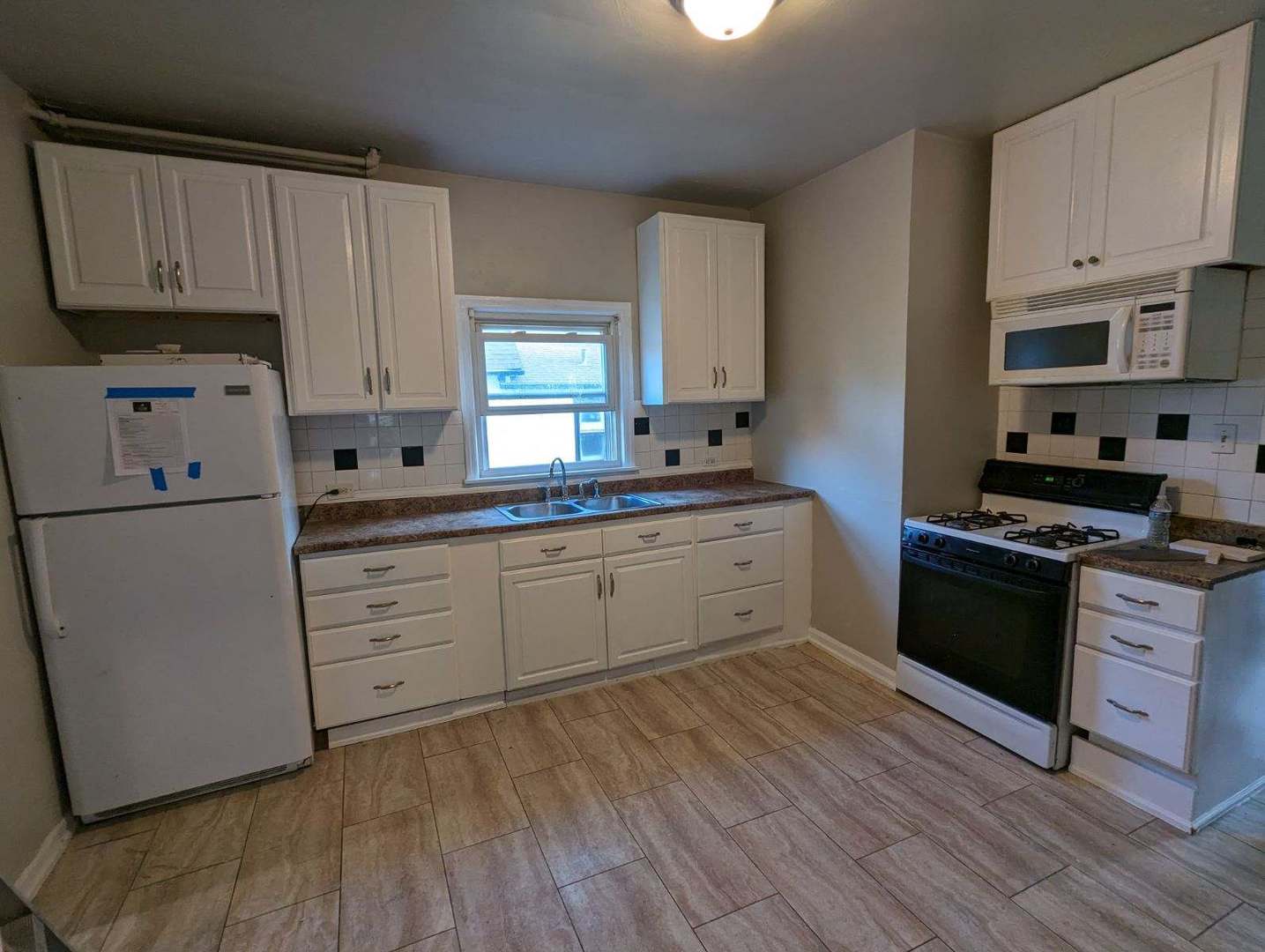 1542 Jackson Street, North Chicago, IL 60064