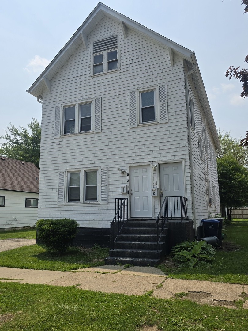 1542 Jackson Street, North Chicago, IL 60064