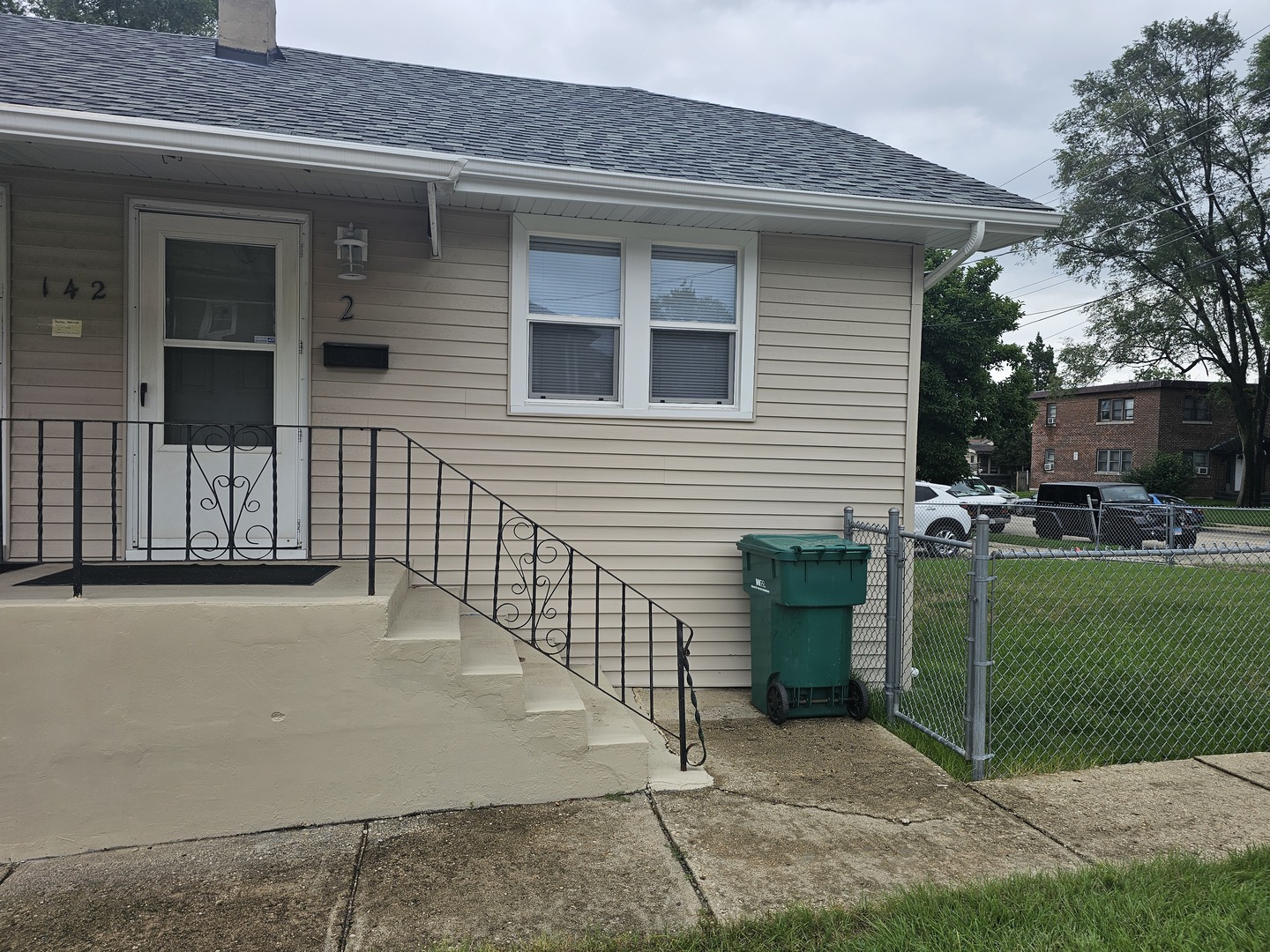 142 Arizona Avenue, Joliet, IL 60433