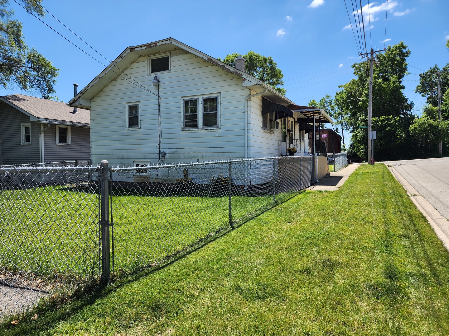 142 Arizona Avenue, Joliet, IL 60433