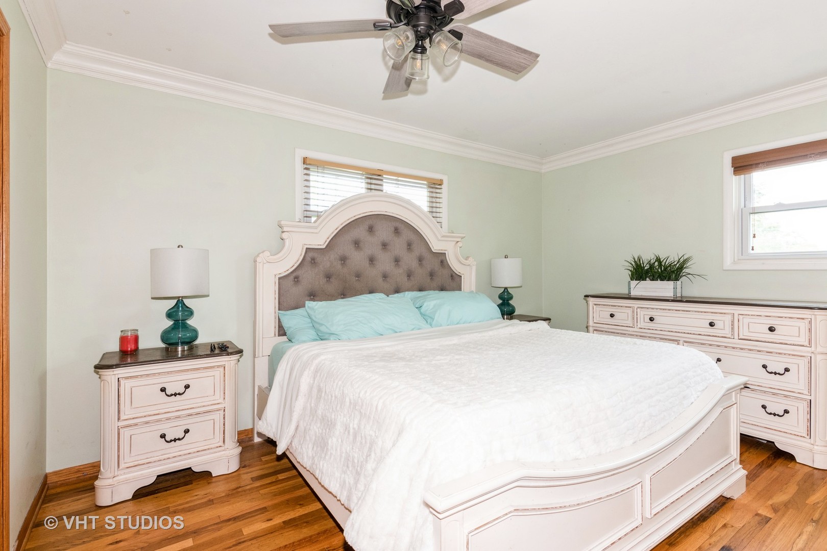 21W353 Drury Lane, Lombard, IL 60148