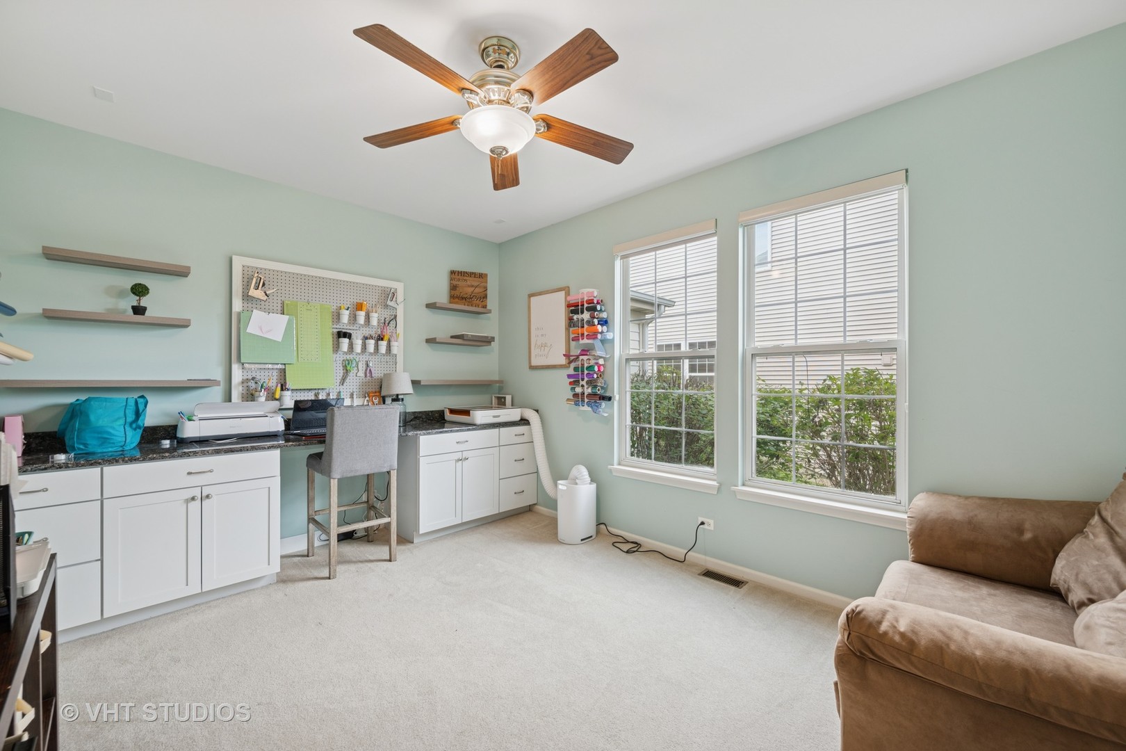 390 Sterling Circle, Cary, IL 60013