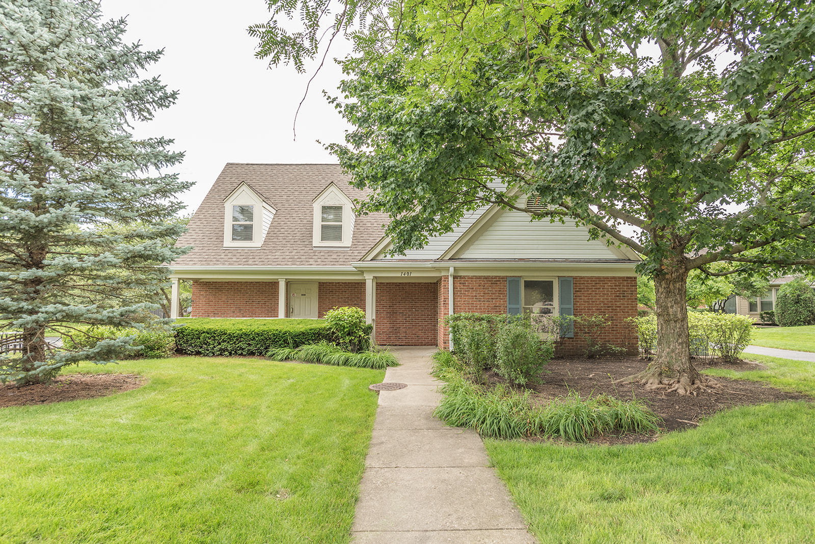 1606 Brittany Court #B1, Wheeling, IL 60090
