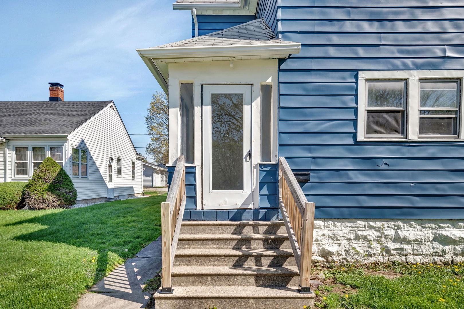 850 E Washington Street #2, Morris, IL 60450