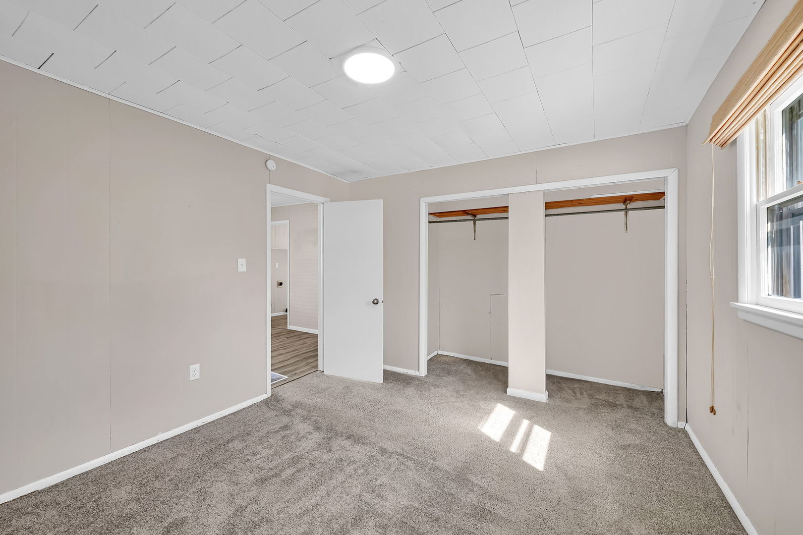 850 E Washington Street #2, Morris, IL 60450