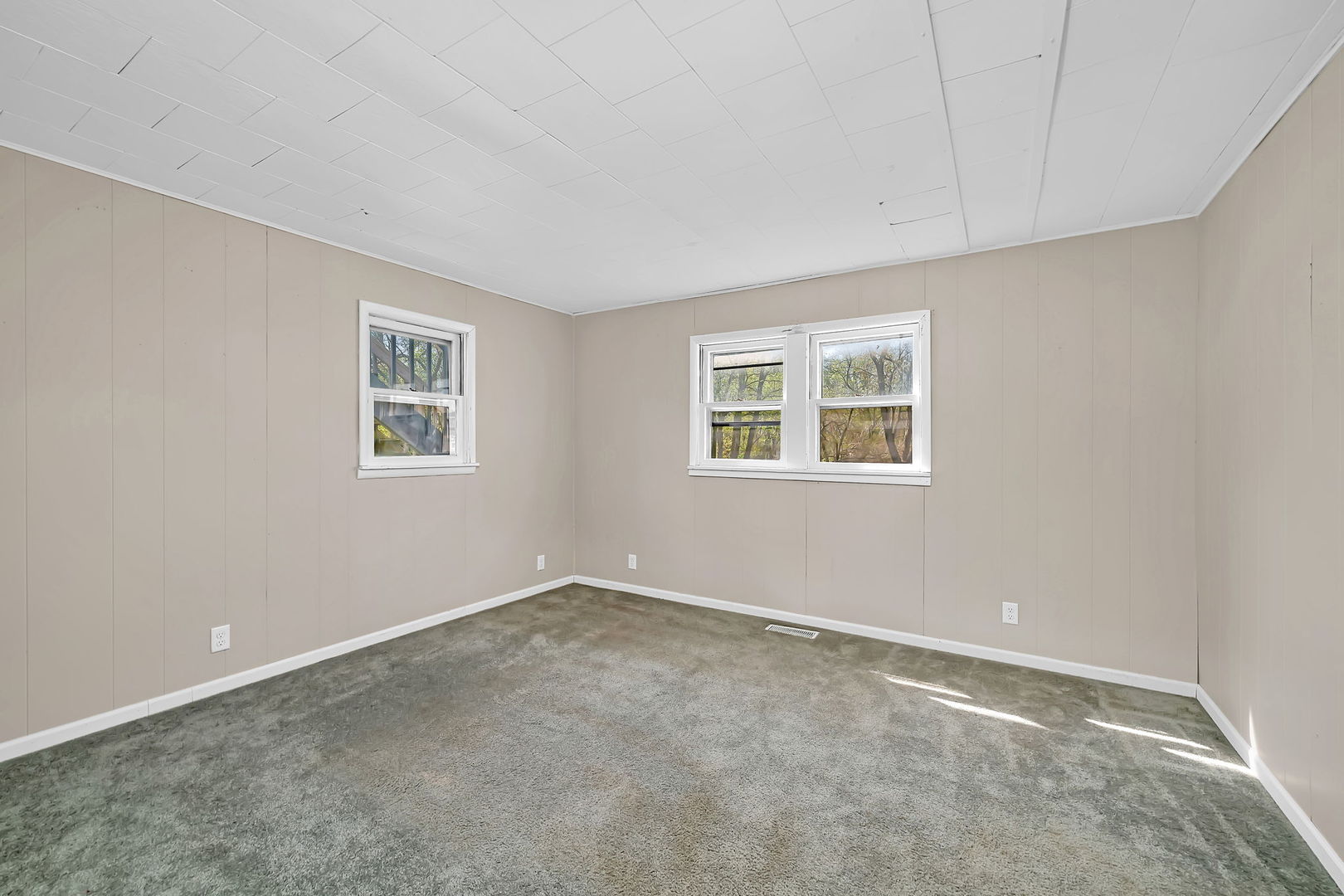 850 E Washington Street #2, Morris, IL 60450