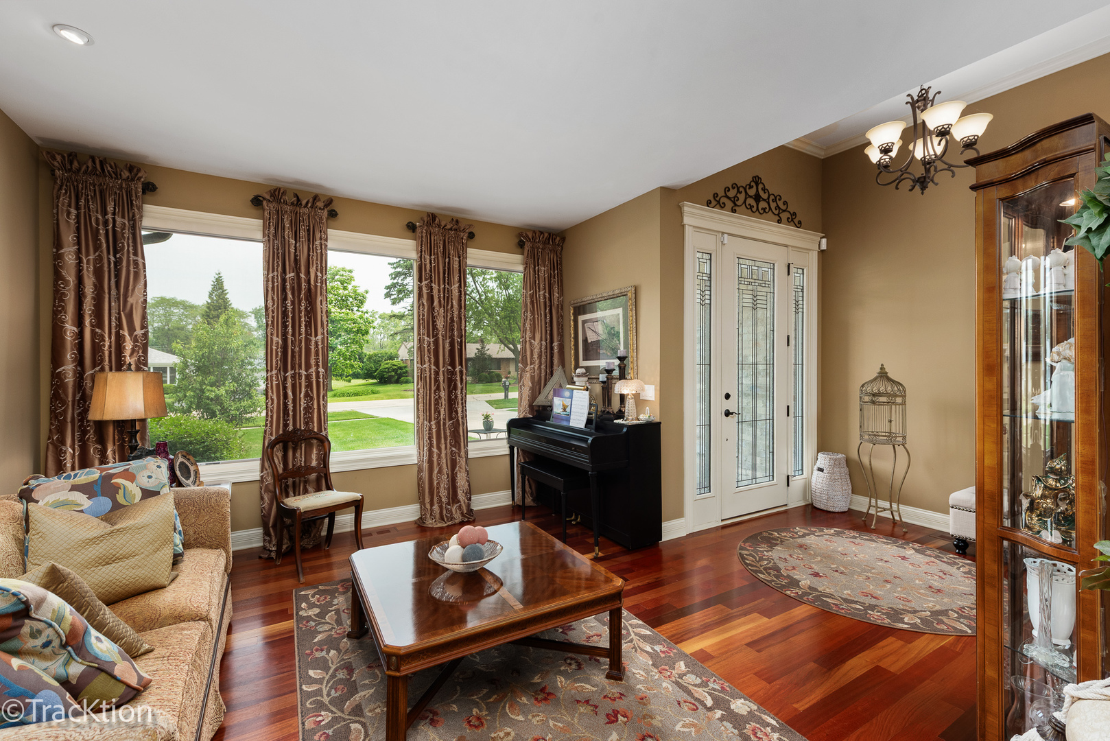 6803 S Adams Street, Willowbrook, IL 60527