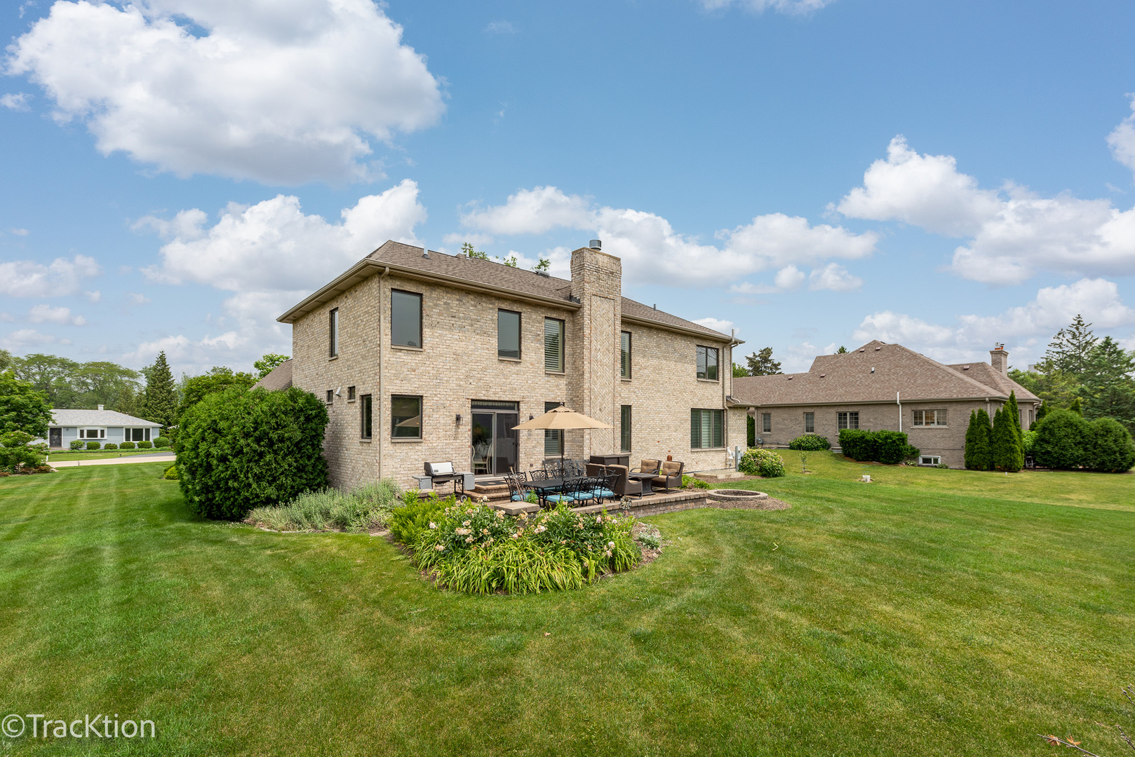 6803 S Adams Street, Willowbrook, IL 60527