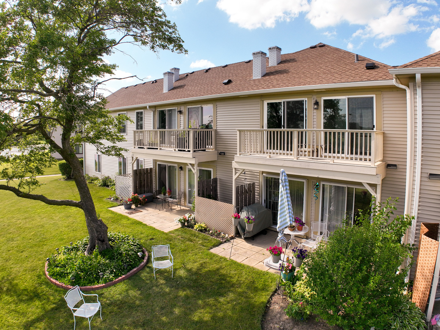 362 Springlake Lane #C, Aurora, IL 60504