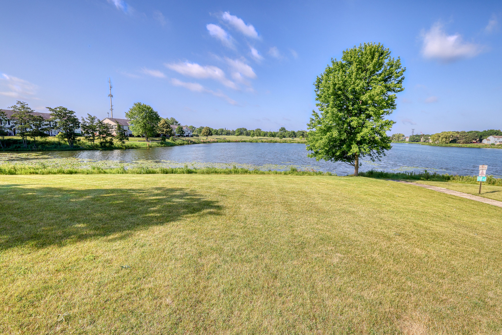 362 Springlake Lane #C, Aurora, IL 60504