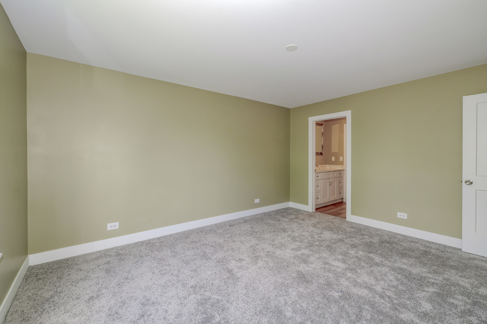 362 Springlake Lane #C, Aurora, IL 60504