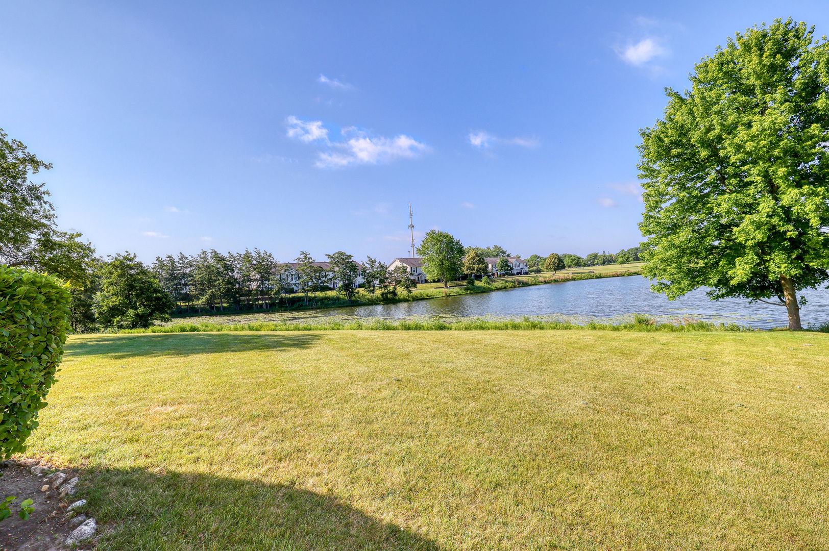 362 Springlake Lane #C, Aurora, IL 60504
