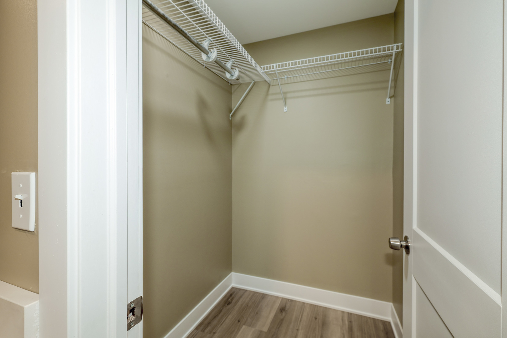 362 Springlake Lane #C, Aurora, IL 60504