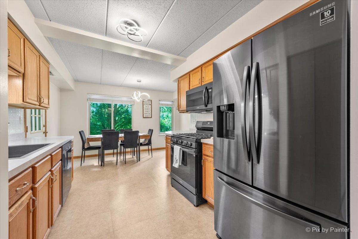 6850 RIDGE POINT Drive #2C, Oak Forest, IL 60452