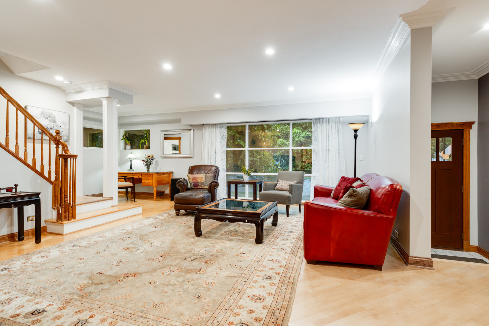 369 Addison Road, Riverside, IL 60546